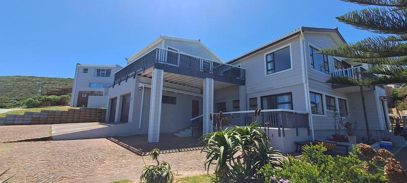 5 Bedroom Property for Sale in Jongensfontein Western Cape